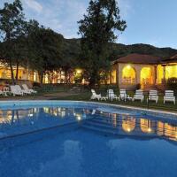 Pinares del Cerro Resort & Suites