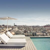 Yurbban Trafalgar Hotel