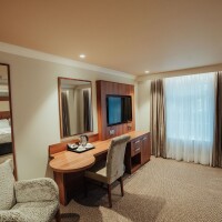Dunadry Hotel and Gardens