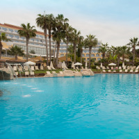 St. George Beach Hotel & Spa Resort