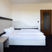 Dietrich-Bonhoeffer-Hotel