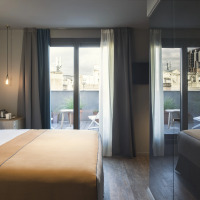 Yurbban Trafalgar Hotel