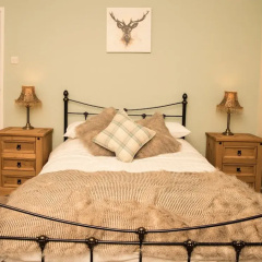 The Poachers Arms Hotel thumbnail 2