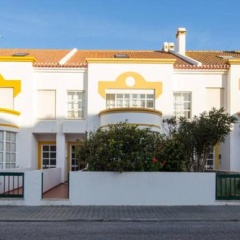 Marlin House thumbnail 1