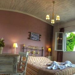 Sofia's Villa In Nature thumbnail 2