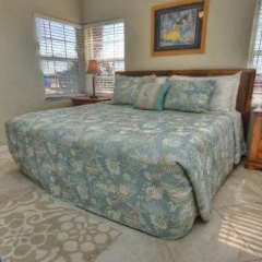 Sunset Sea esta 4 Br home by RedAwning thumbnail 4