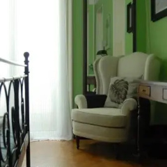Apartment With Roof Garden thumbnail 12