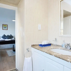 Hyde Park Gate Hotel in London, United Kingdom from 214$, photos, reviews - zenhotels.com bathroom photo 3
