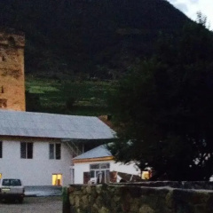 Lomari's Guest House thumbnail 7