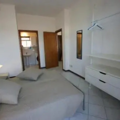 Manzoni thumbnail 2