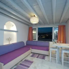Mykonos Marina thumbnail 1