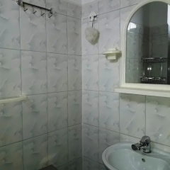 Tanis Guesthouse thumbnail 7