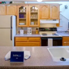 Lake Village 138 thumbnail 11