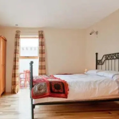 Sutton Cottage thumbnail 1