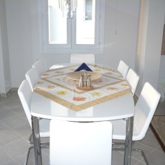 Important Group Villa Amber - Bild 11