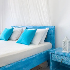 Thalia Apartments thumbnail 2
