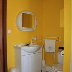 Pension B&B Dodeman in St.-Pierre, St. Pierre and Miquelon from 144$, photos, reviews - zenhotels.com guestroom photo 3