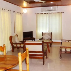 Отель 88 Days Self Catering Holidays & Accomodation Сейшельские острова, Остров Маэ - отзывы, цены и фото номеров - забронировать отель 88 Days Self Catering Holidays & Accomodation онлайн комната для гостей
