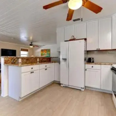 Blue Heron Beach House thumbnail 11