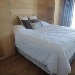 Adele SKI IN & SKI OUT chalet 10 pers thumbnail 2