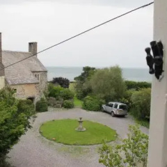 Worthy Cottage thumbnail 11