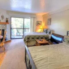 Yosemite West Condos & Properties - 1BR/1BA thumbnail 8