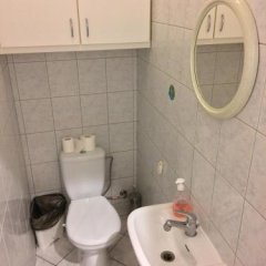 Student-House Kazimierzowska in Warsaw, Poland from 65$, photos, reviews - zenhotels.com bathroom photo 10