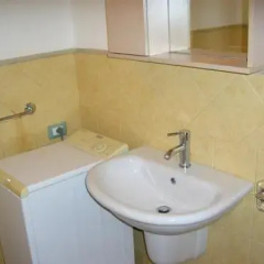 Sunrise Residence thumbnail 5