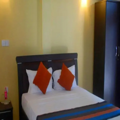 The Chalet Bentota thumbnail 2