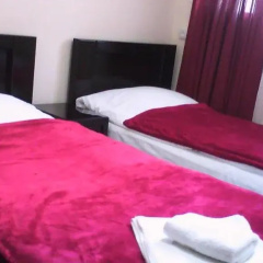 Lomari's Guest House thumbnail 6