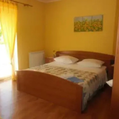 Gvačić House thumbnail 3