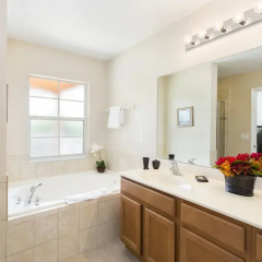 The Preserve at Carriage Pointe 3 Br townhouse by RedAwning thumbnail 8