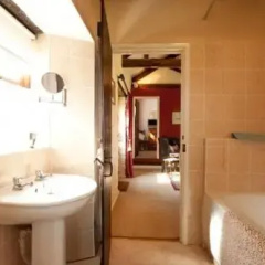 The Sett thumbnail 6