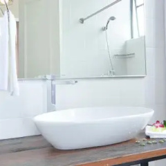 A Place Called Home thumbnail 7