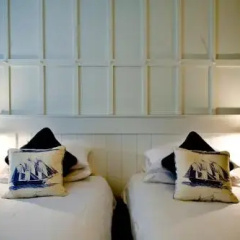 Tannery Townhouse thumbnail 3