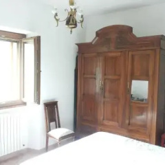 Porretta Holiday Home thumbnail 1