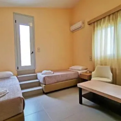 Yanni's villas thumbnail 4