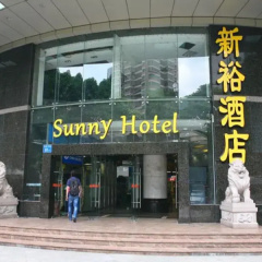 Sunny Hotel thumbnail 1