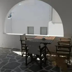 Antonia Studios thumbnail 9