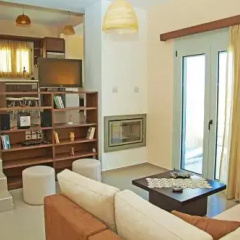 Yanni's villas thumbnail 1