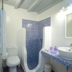 Mykonos Marina thumbnail 5