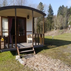Glamping for Four Persons - Bild 1