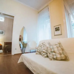 X Hostel Budapest Loft Rooms thumbnail 5