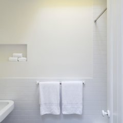 onefinestay - Carroll Gardens private homes in New York, United States of America from 542$, photos, reviews - zenhotels.com bathroom photo 2