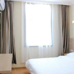 Отель Super 8 Hotel Beijing Luo Gu Xiang Китай, Пекин - отзывы, цены и фото номеров - забронировать отель Super 8 Hotel Beijing Luo Gu Xiang онлайн комната для гостей фото 4