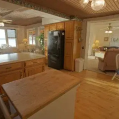Sunset Breeze, House at Moran thumbnail 12