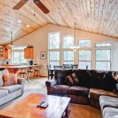 Yosemite Summit & Little Summit - 5BR/3BA Vacation Home thumbnail 1