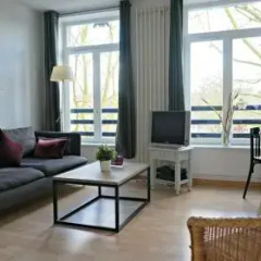 Little Suite - Jean thumbnail 5