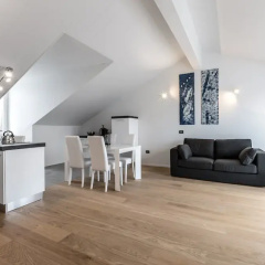Easyhomes - Brera Luxury Suites thumbnail 5