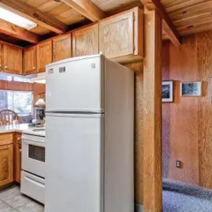 Yosemite Vista - 3BR/2BA Holiday Home thumbnail 2